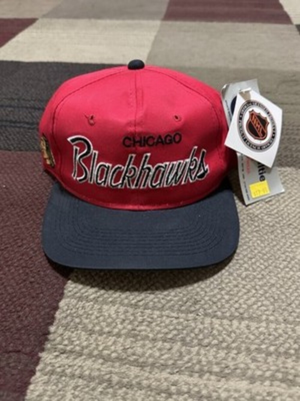 NWT Vintage Chicago Blackhawks Sports Specialties Script Twill Snapback Hat